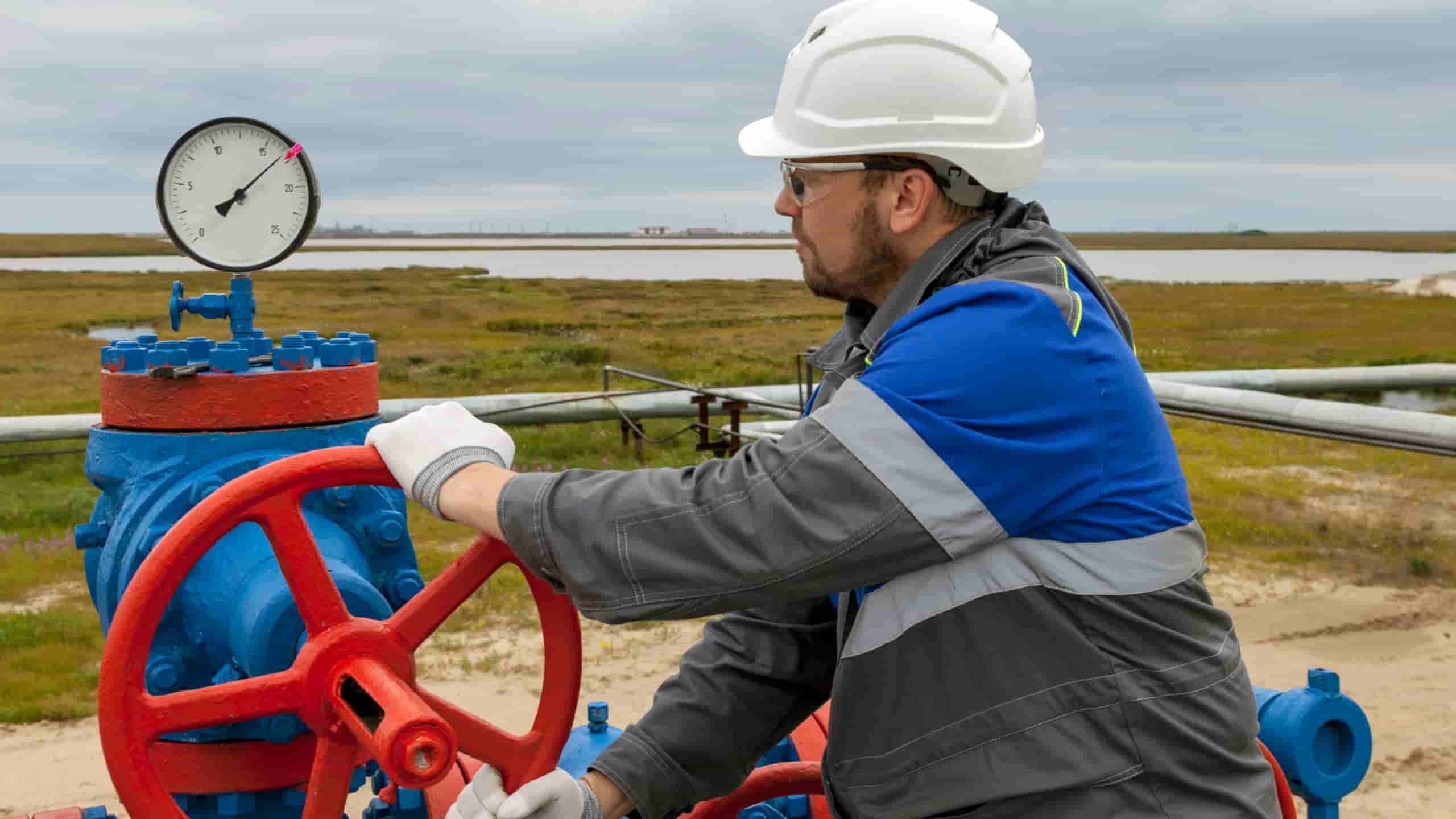 What are some challenges faced by gas fitters in their line of work?