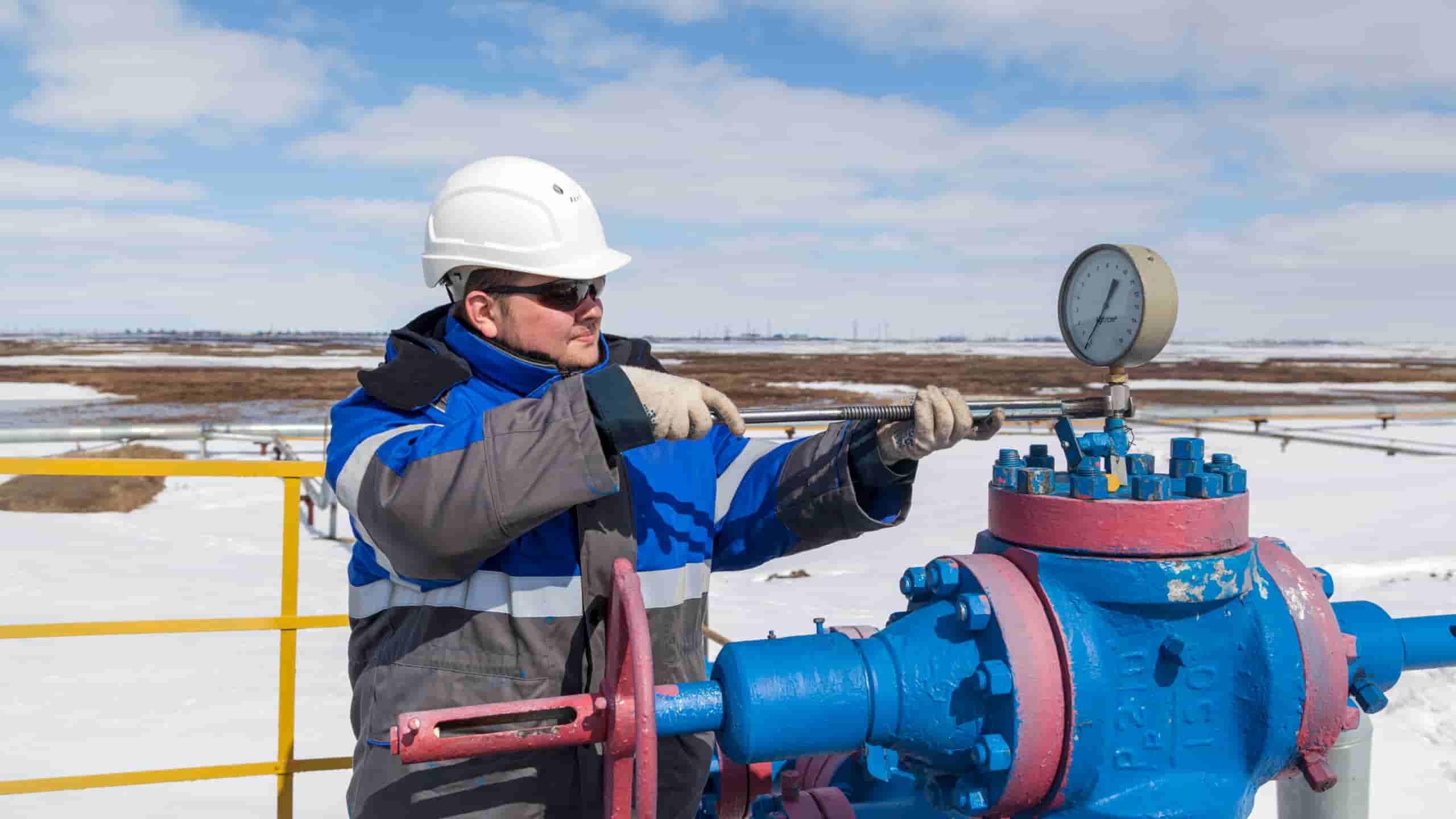 How to become a certified gas fitter in your state